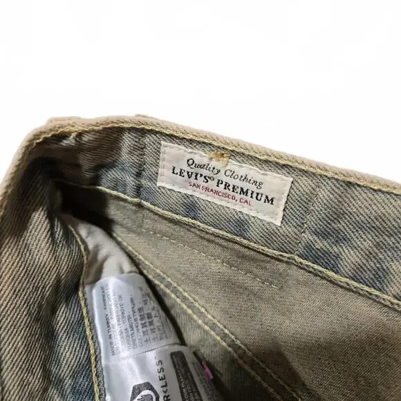 Levi’s Premium Women’s 501 Skinny Jeans 24x30 Cloudy Khaki Button Fly - Picture 4 of 9